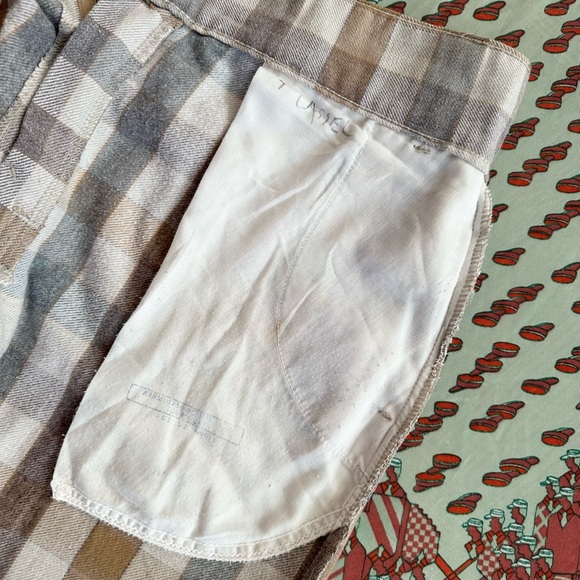 Vintage Levis pleated pants - Picture 11 of 16